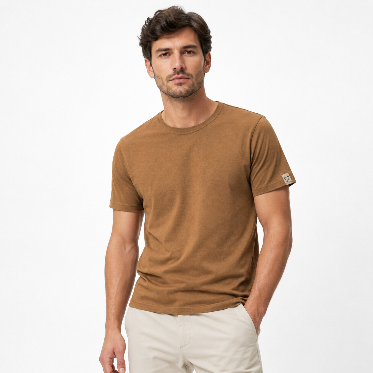 T-SHIRT MARRONE