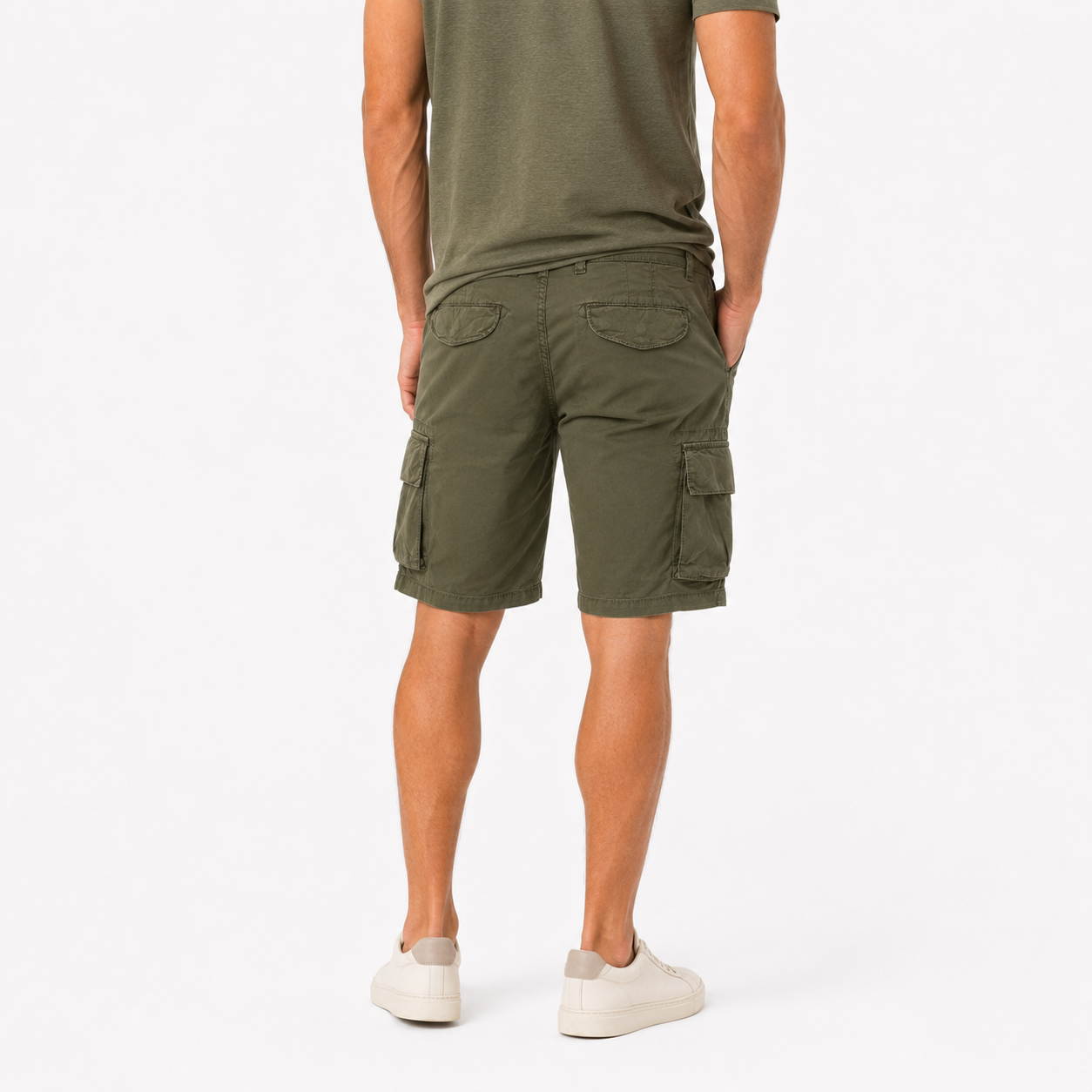 PANTALONCINI VERDI