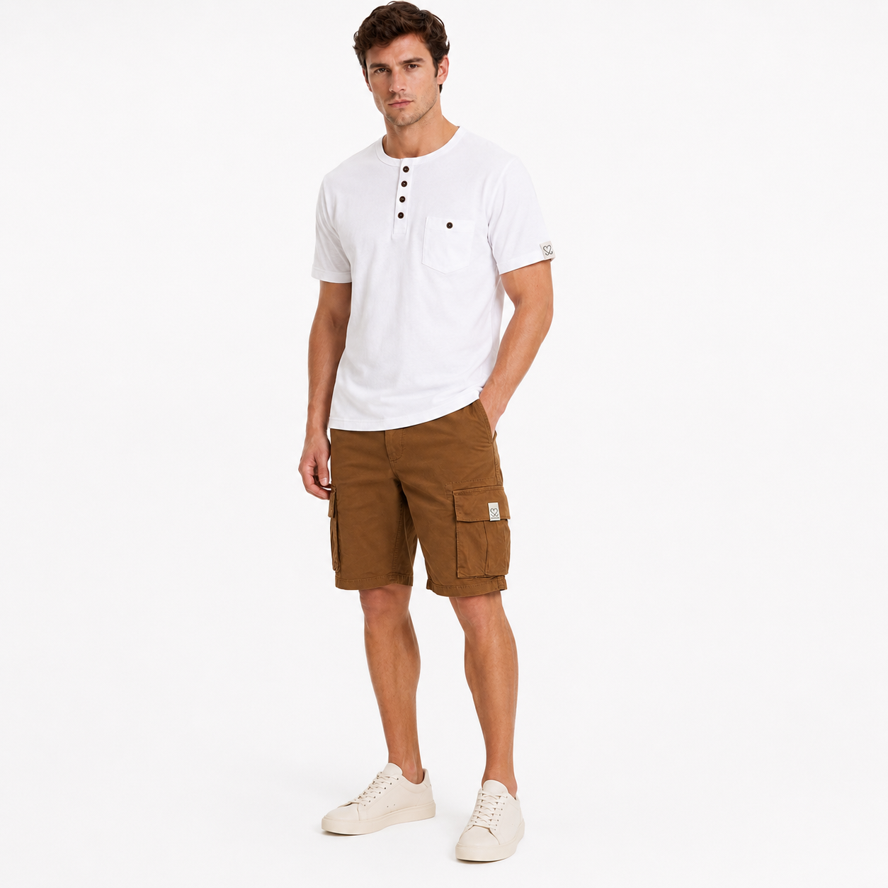 PANTALONCINI MARRONI